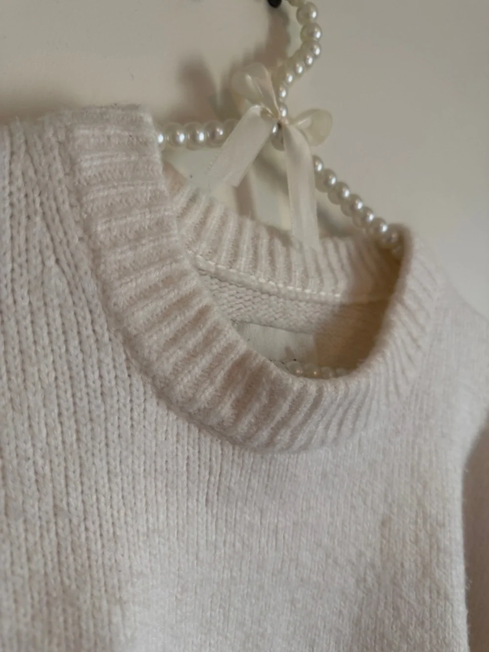 Abercrombie & Fitch Ivory/cream Crewneck Sweater - Picture 4 of 9